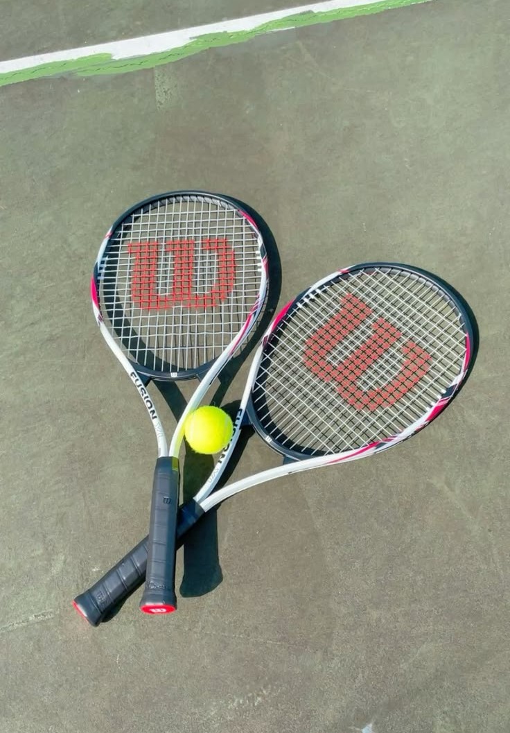 Tennis Racket For Rent